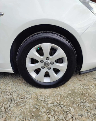 Opel Zafira cena 34900 przebieg: 180200, rok produkcji 2015 z Goniądz małe 529